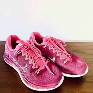 Nike Lunarglide 5 Shoes Size 7 Colour pink